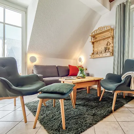 Alte Reihe 9 Haus Am Wind 6 *